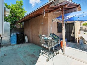 10868 Weigand Avenue, Los Angeles CA 90059