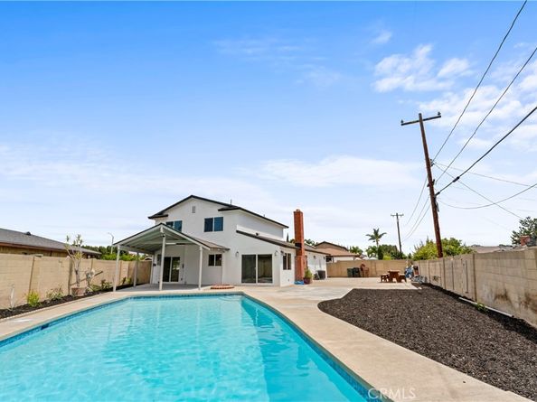 817 S Plymouth Place, Anaheim CA 92806