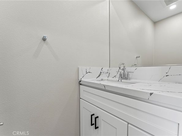 817 S Plymouth Place, Anaheim CA 92806