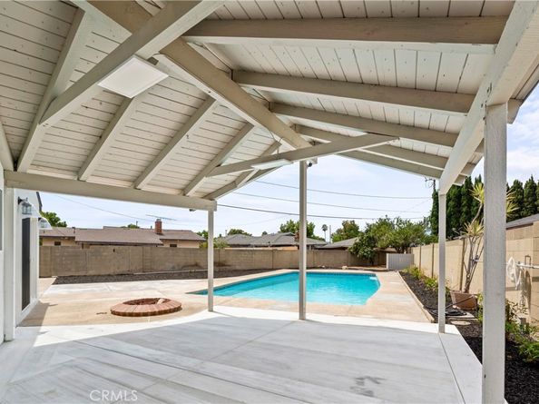 817 S Plymouth Place, Anaheim CA 92806