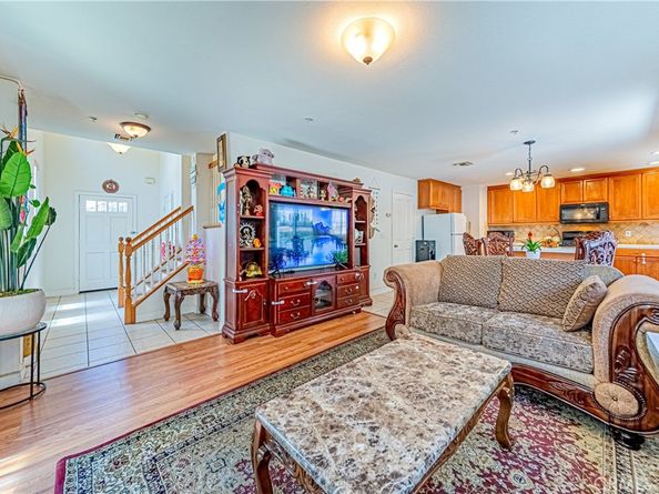 1225 S Alta Vista Avenue D, Monrovia CA 91016