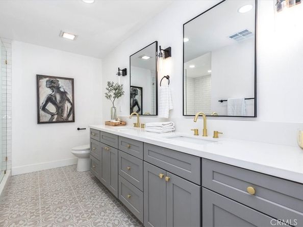 5758 Costello Avenue, Van Nuys CA 91401