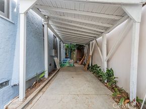 84 100 N Vinedo, Pasadena CA 91107