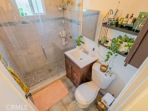 84 100 N Vinedo, Pasadena CA 91107