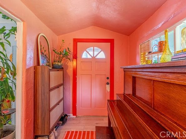 84 100 N Vinedo, Pasadena CA 91107