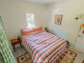 84 100 N Vinedo, Pasadena CA 91107