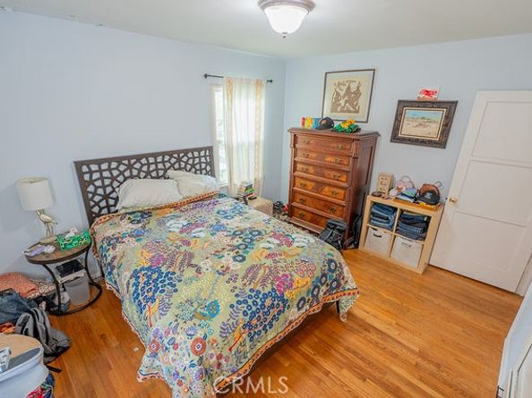 84 100 N Vinedo, Pasadena CA 91107