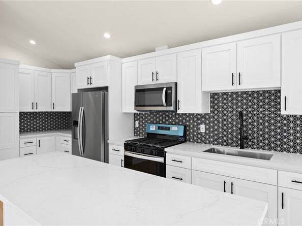 914 N Catalina Street, Burbank CA 91505