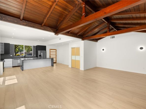 914 N Catalina Street, Burbank CA 91505