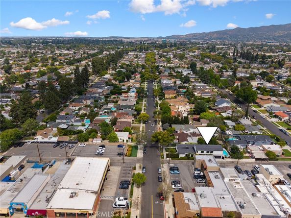 914 N Catalina Street, Burbank CA 91505