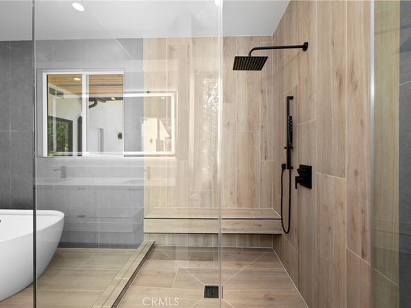 914 N Catalina Street, Burbank CA 91505