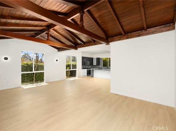 914 N Catalina Street, Burbank CA 91505