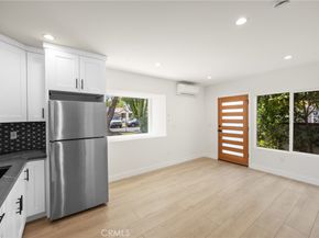 914 N Catalina Street, Burbank CA 91505