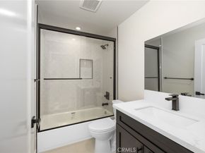 914 N Catalina Street, Burbank CA 91505