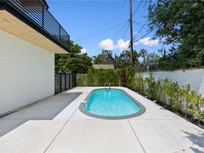 914 N Catalina Street, Burbank CA 91505