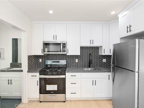 914 N Catalina Street, Burbank CA 91505