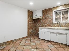 10568 Foothill, Sylmar CA 91342