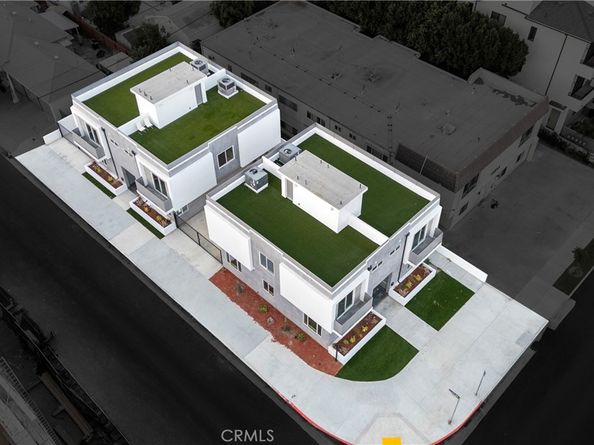 10857 Morrison Street, North Hollywood CA 91601