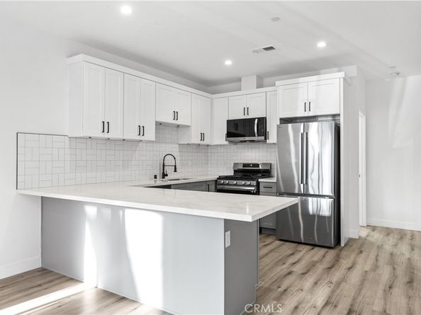10857 Morrison Street, North Hollywood CA 91601