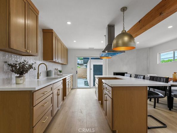 5116 E Wardlow Road, Long Beach CA 90808