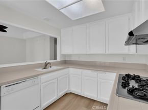 19562 Pompano Lane 108, Huntington Beach CA 92648