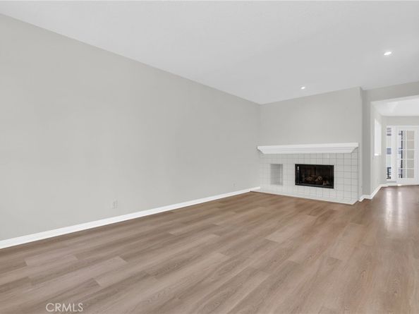 19562 Pompano Lane 108, Huntington Beach CA 92648