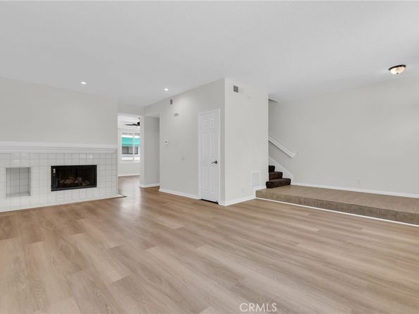 19562 Pompano Lane 108, Huntington Beach CA 92648