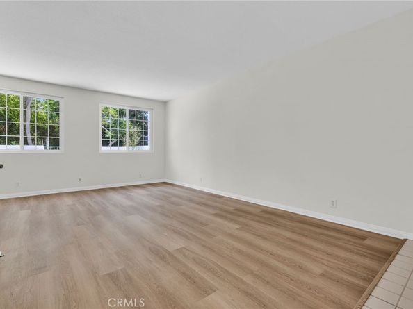 19562 Pompano Lane 108, Huntington Beach CA 92648