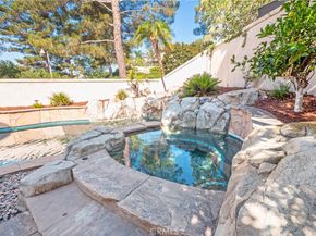 5 Encinal, Lake Forest CA 92610