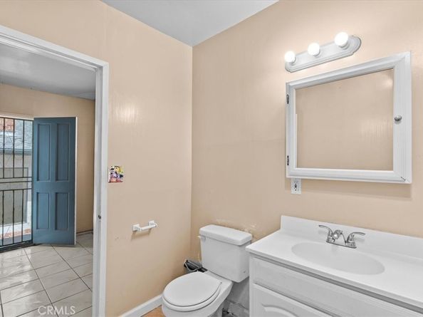 4200 Toland Way, Los Angeles CA 90065