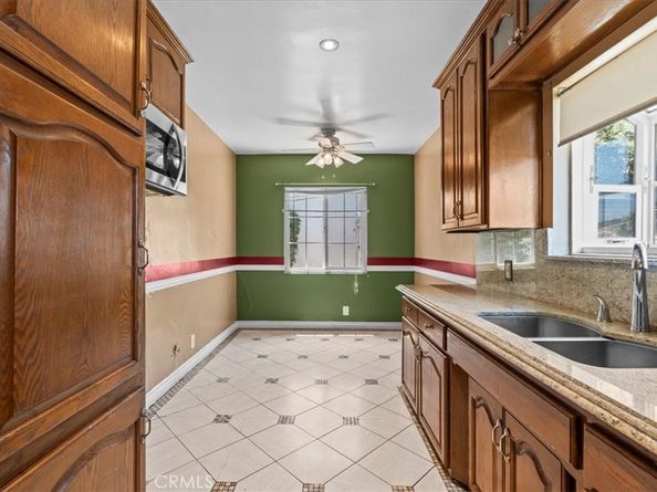 4200 Toland Way, Los Angeles CA 90065