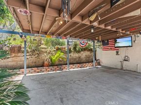 4200 Toland Way, Los Angeles CA 90065