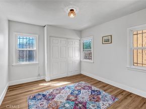 8943 S Hobart, Los Angeles CA 90047