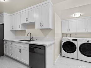 7505 Hampton Avenue 4, West Hollywood CA 90046