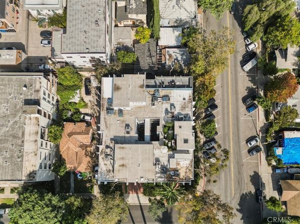 7505 Hampton Avenue 4, West Hollywood CA 90046