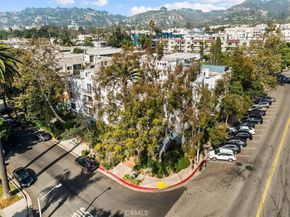 7505 Hampton Avenue 4, West Hollywood CA 90046