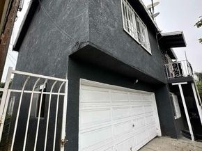 10401 State, South Gate CA 90280