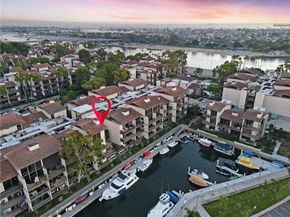 5227 Marina Pacifica N, Long Beach CA 90803