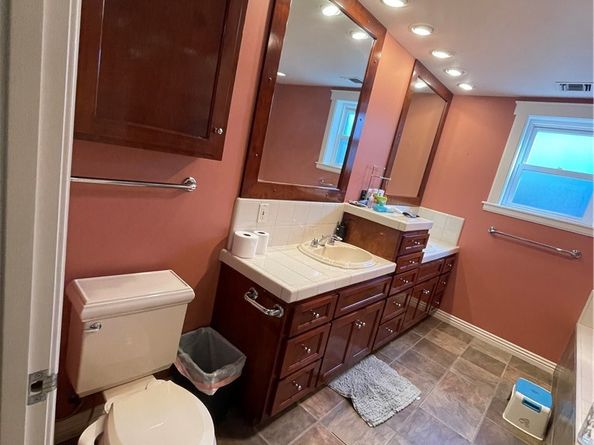 17183 Sunburst, Sherwood Forest CA 91325