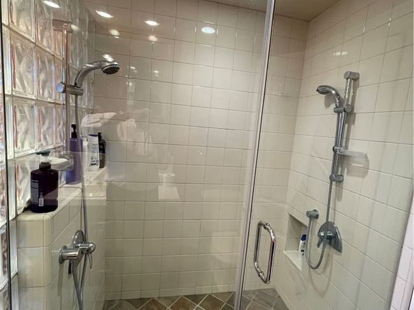 17183 Sunburst, Sherwood Forest CA 91325