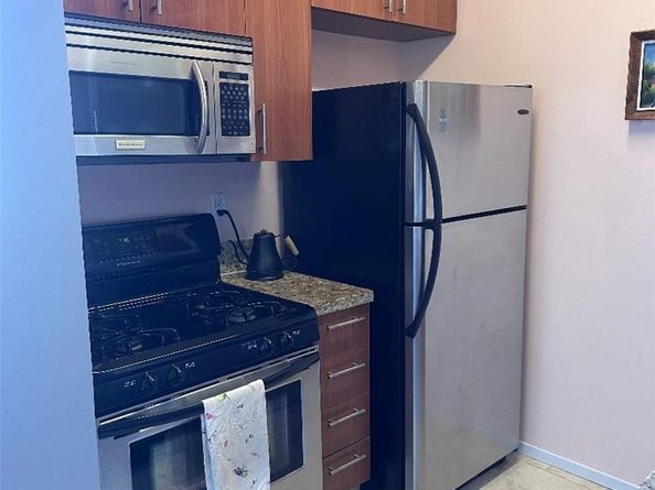 620 S Gramercy 314, Los Angeles CA 90005