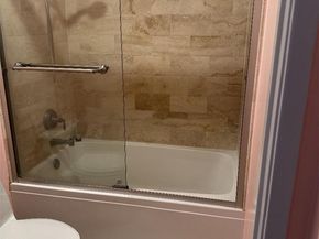 620 S Gramercy 314, Los Angeles CA 90005