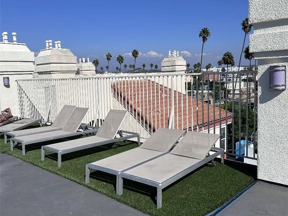 620 S Gramercy 314, Los Angeles CA 90005