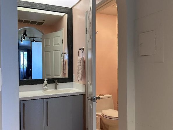 620 S Gramercy 314, Los Angeles CA 90005