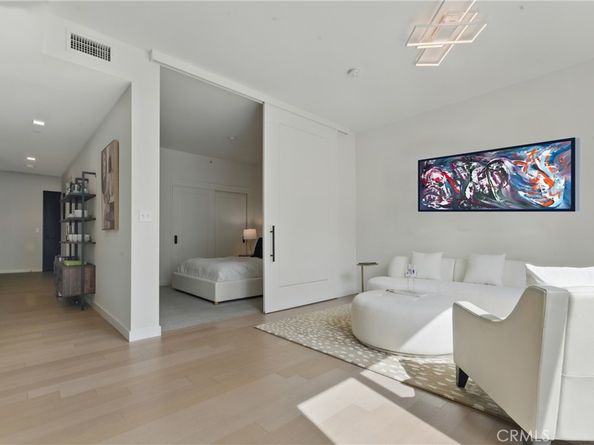 1050 S Grand Avenue 705, Los Angeles CA 90015