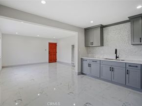 253 E 82nd, Los Angeles CA 90003