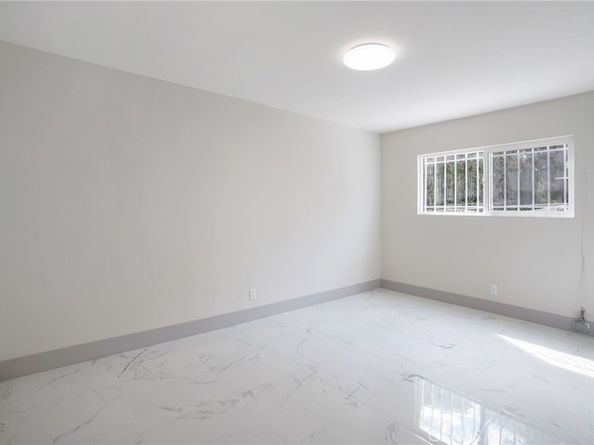 253 E 82nd, Los Angeles CA 90003