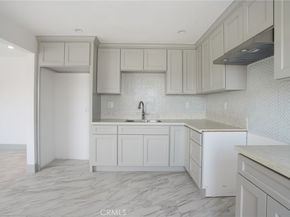 253 E 82nd, Los Angeles CA 90003