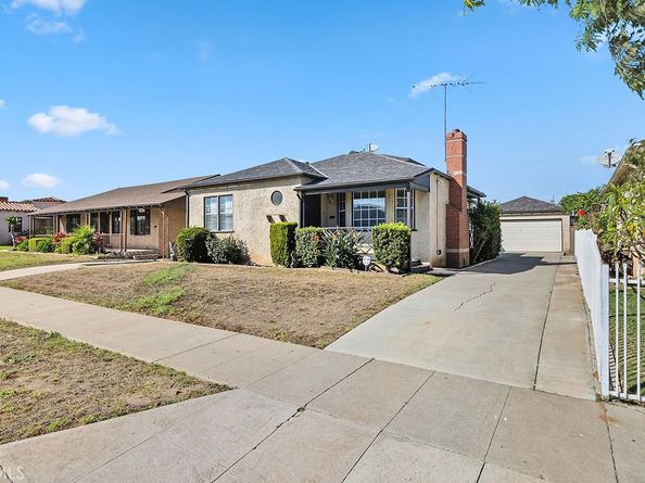 2027 W 93rd, Los Angeles CA 90047