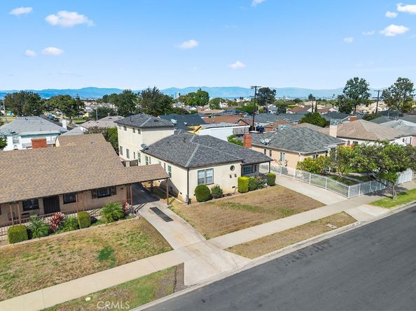 2027 W 93rd, Los Angeles CA 90047